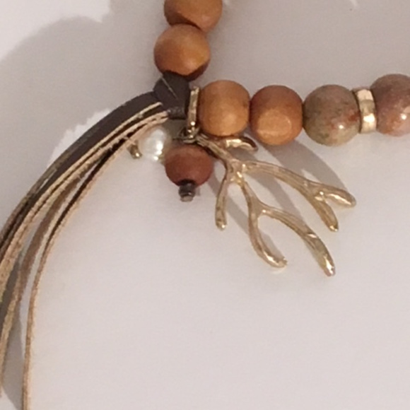 Ladies Bracelet - Picture 2 of 2